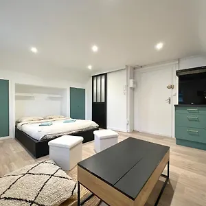 studio-prs-riants.hotels-rhonealpes.com/